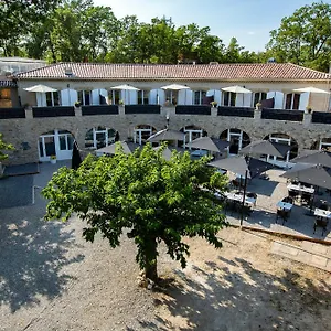 domaine-de-la-mautanne.fr-provencehotel.com/